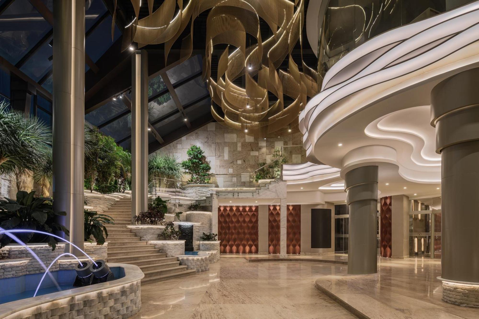 Mirage Hotel & Conference Center Alexandria Exterior foto The lobby of the hotel