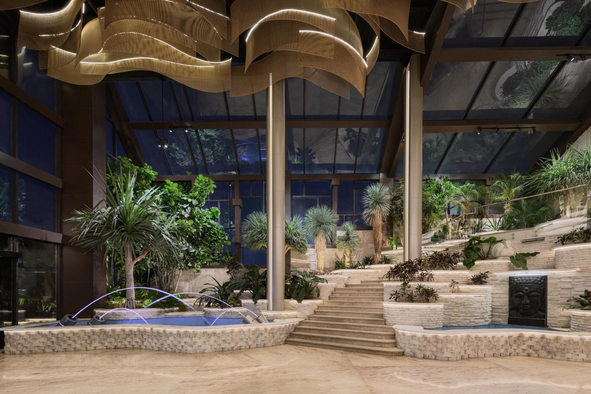 Mirage Hotel & Conference Center Alexandria Exterior foto The interior of the hotel